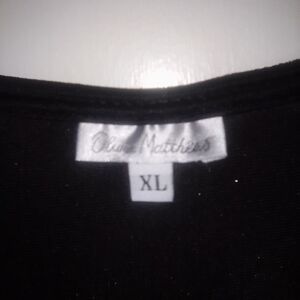 Olivia Matthews Black Top XL